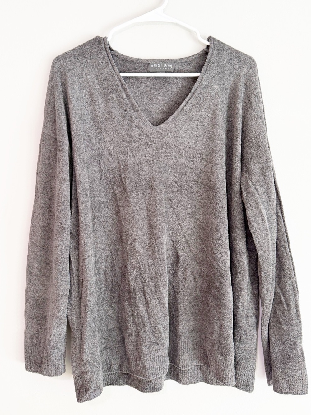 Barefoot dreams cozychic lite gray v-neck sweater size large
